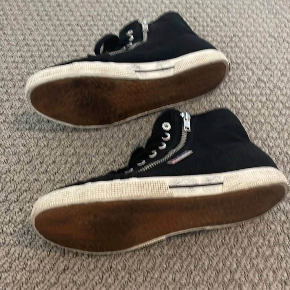SUPERGA BLACK SNEAKERS,  Great condition, size 9 womens - Picture 6 of 7